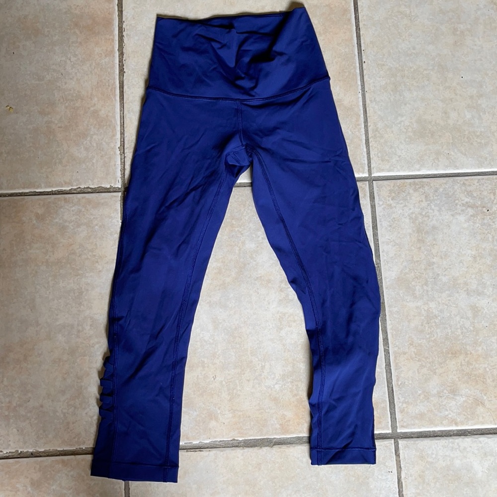 lululemon crisscross leggings from 2015!